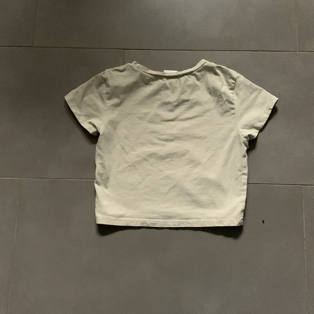 Crop top - Picture 2 of 2